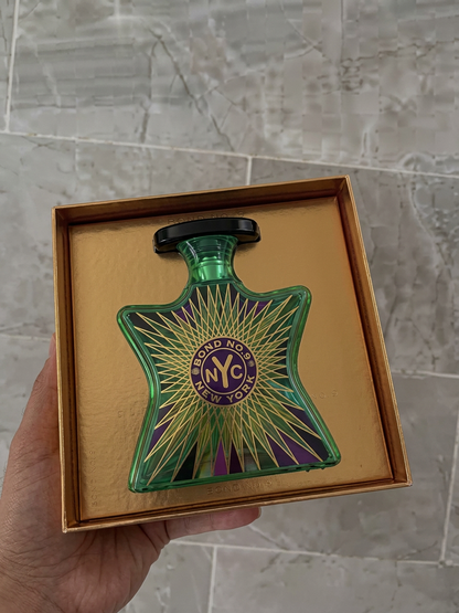 Perfum Bleecker Street Bond No 9 KAROL G